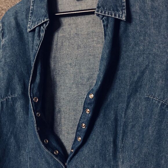 VTG Maggie & Max S Denim Shirt Blue Shacket Womens Pearl Snap L/Sleeve Collared - Picture 3 of 10